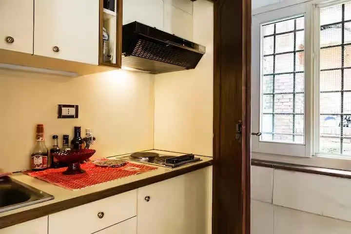 Biri Canal Charm Apartment Venice